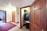 801 Lakepoint Drive - Photo 4