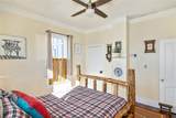 564 Clark Street - Photo 17