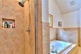 812 High Point Drive - Photo 29