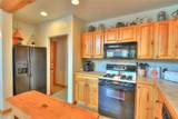 812 High Point Drive - Photo 3