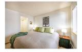 980 Lakepoint Drive - Photo 14