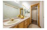 980 Lakepoint Drive - Photo 15