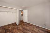980 Lakepoint Drive - Photo 17