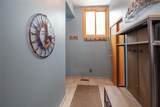 1660 Lakeview Terrace - Photo 17