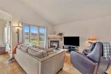594 Parkview Drive - Photo 4