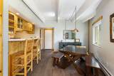 370 La Bonte Street - Photo 9