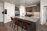 235 La Bonte Street - Photo 7