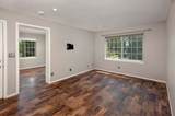 980 Lakepoint Drive - Photo 9