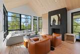 586 Discovery Hill Drive - Photo 7