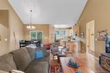 1224 Circle 73 - Photo 10