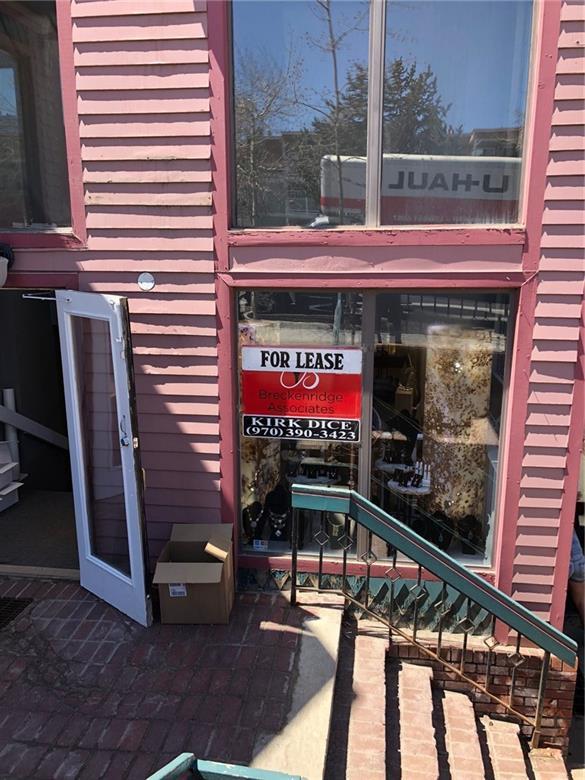 411 Main Street - Photo 1