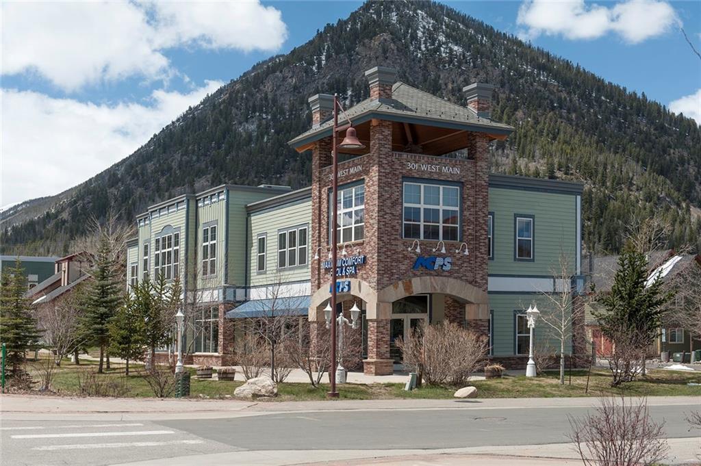 301 Main Street - Photo 1