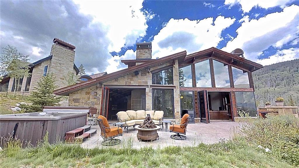 620 Beeler Place - Photo 1