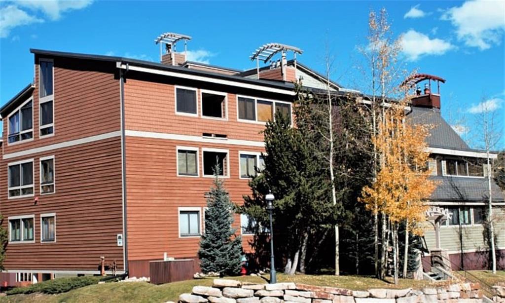 250 Ski Hill Road - Photo 1