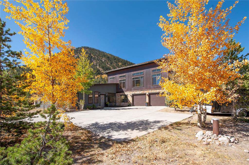 253 Highwood Terrace - Photo 1