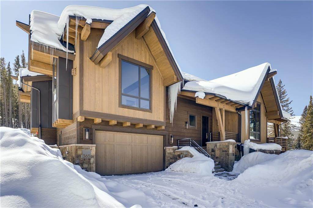 455 River Park Drive - Photo 1