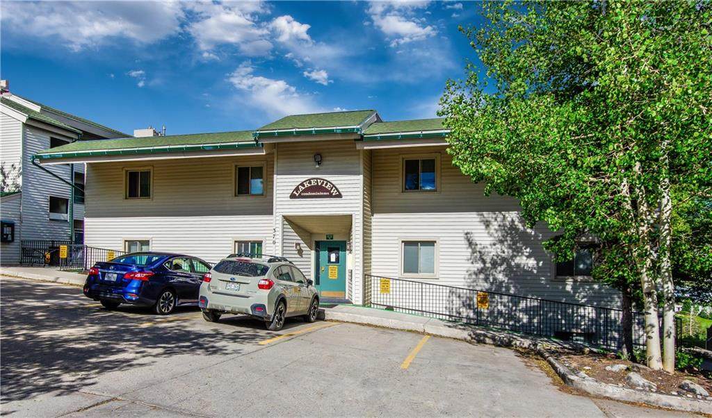 370 La Bonte Street - Photo 1