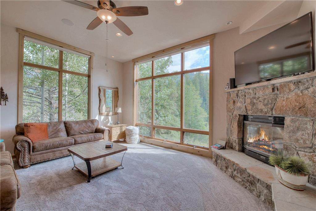 82 River Run Road - Photo 1