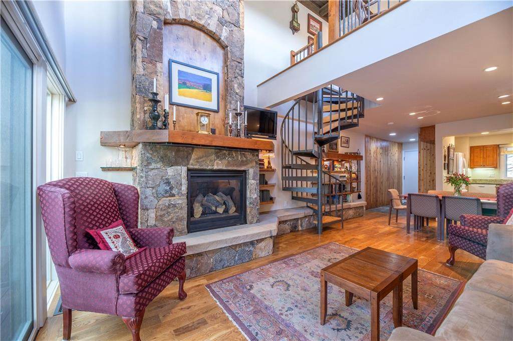 21 Buffalo Court - Photo 1