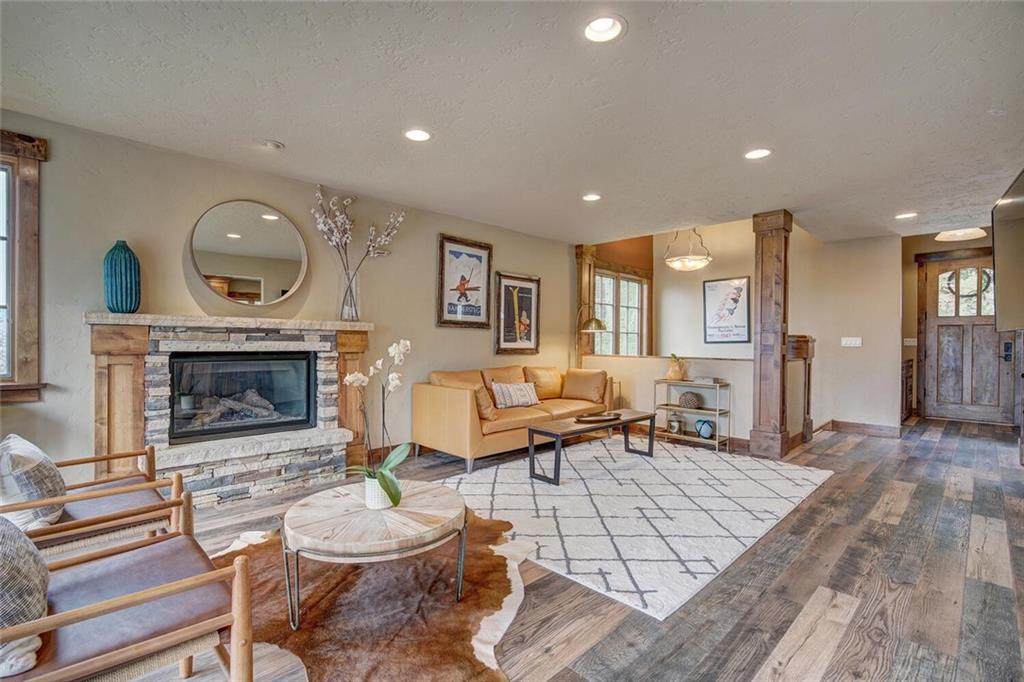571 Shekel Lane - Photo 1