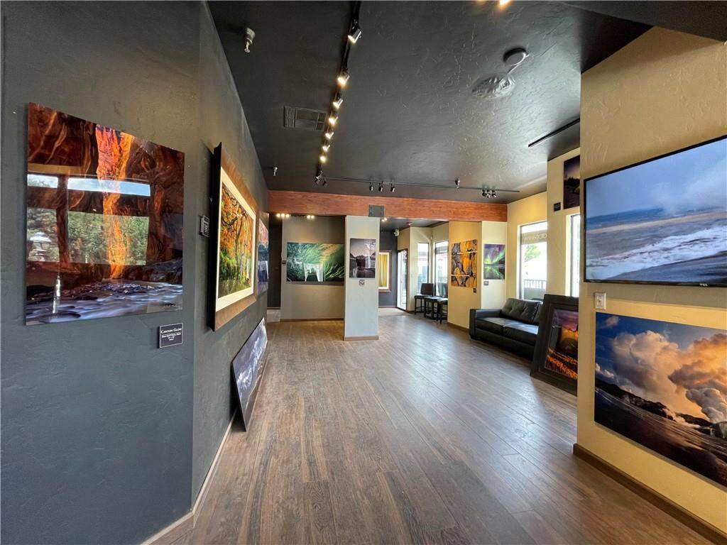 411 Main Street - Photo 1
