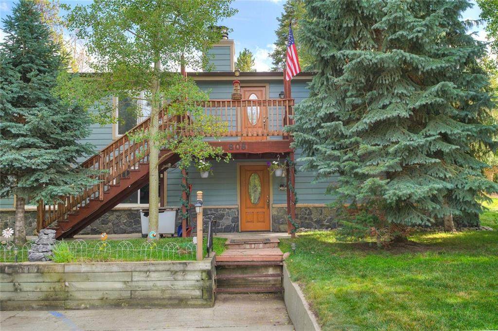 808 Deer Path Road - Photo 1