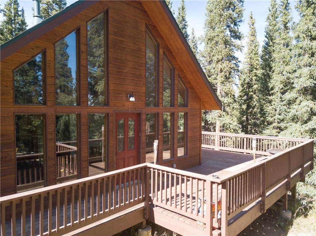 1041 Mountain View Drive - Photo 1