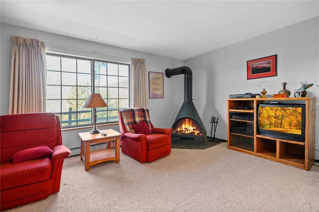 180 Evergreen Road - Photo 1