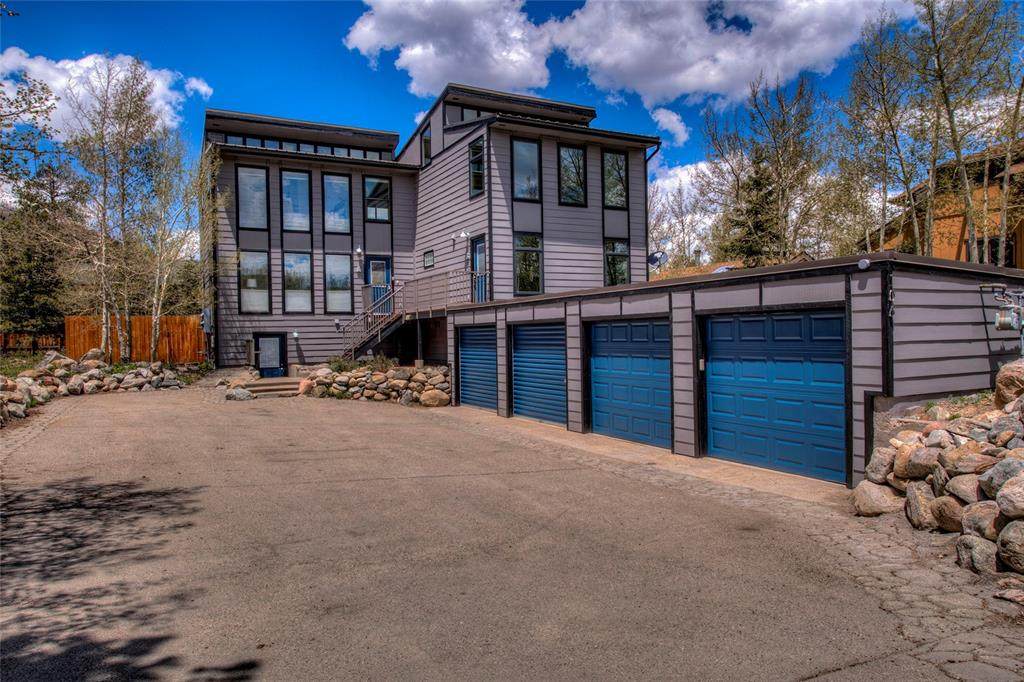 106 Alpine Drive - Photo 1