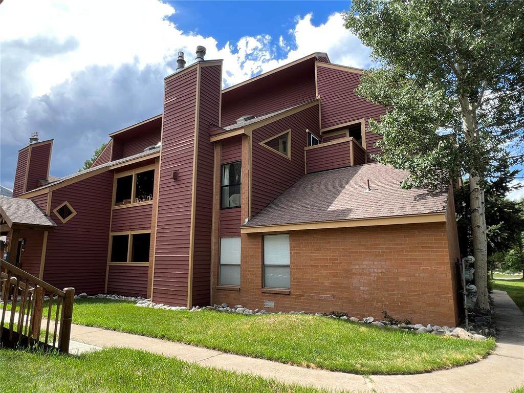 127 Broken Lance Drive - Photo 1