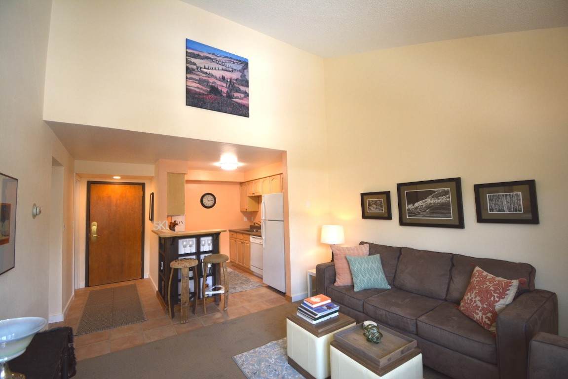 189 Ten Mile Circle - Photo 1