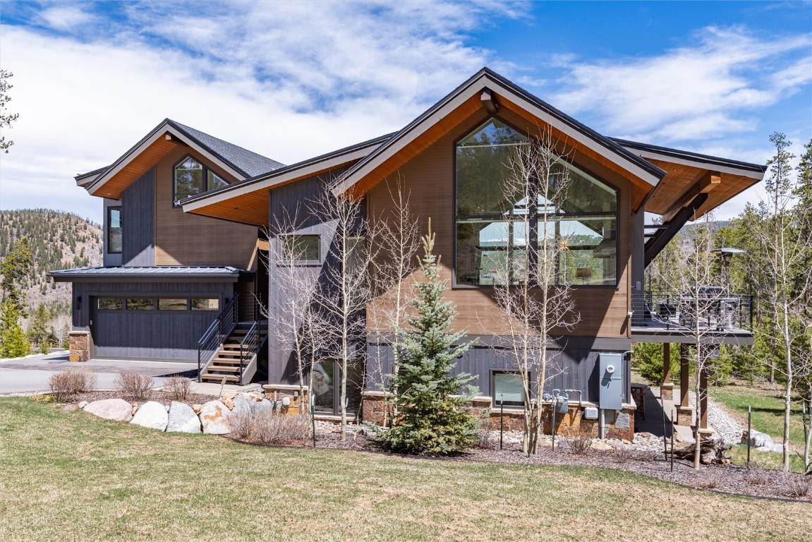 2250 Highlands Drive - Photo 1