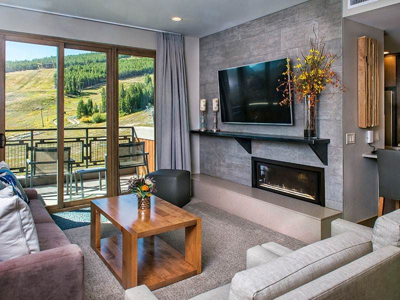 1627 Ski Hill Road - Photo 1
