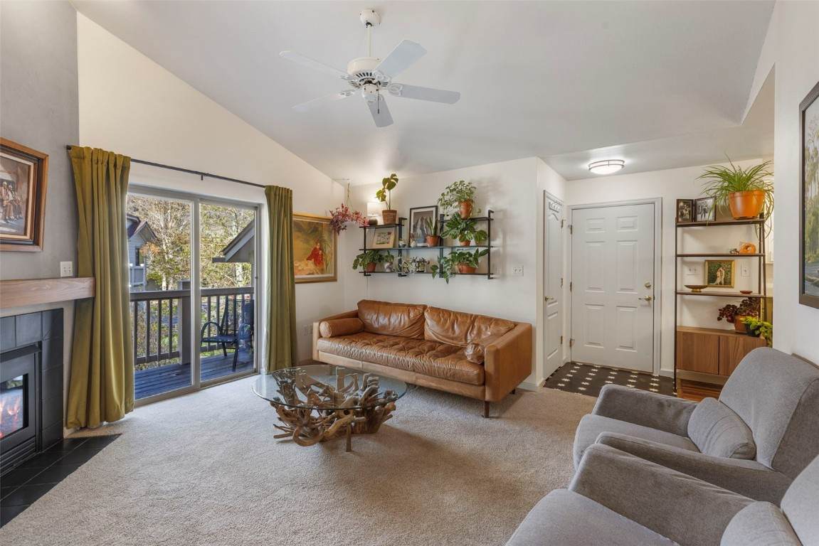 1501 Point Drive - Photo 1