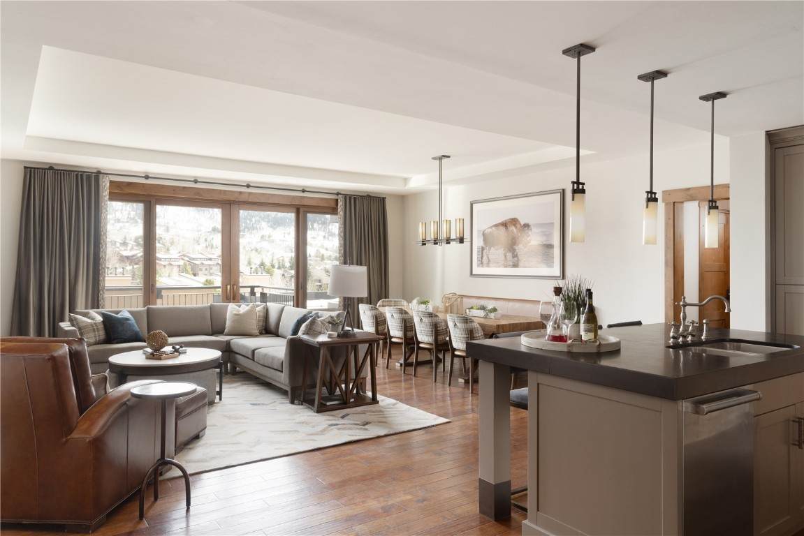 2250 Apres Ski Way - Photo 1