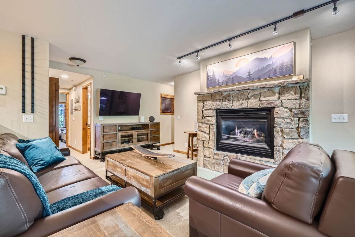 43 Snowflake Drive - Photo 1
