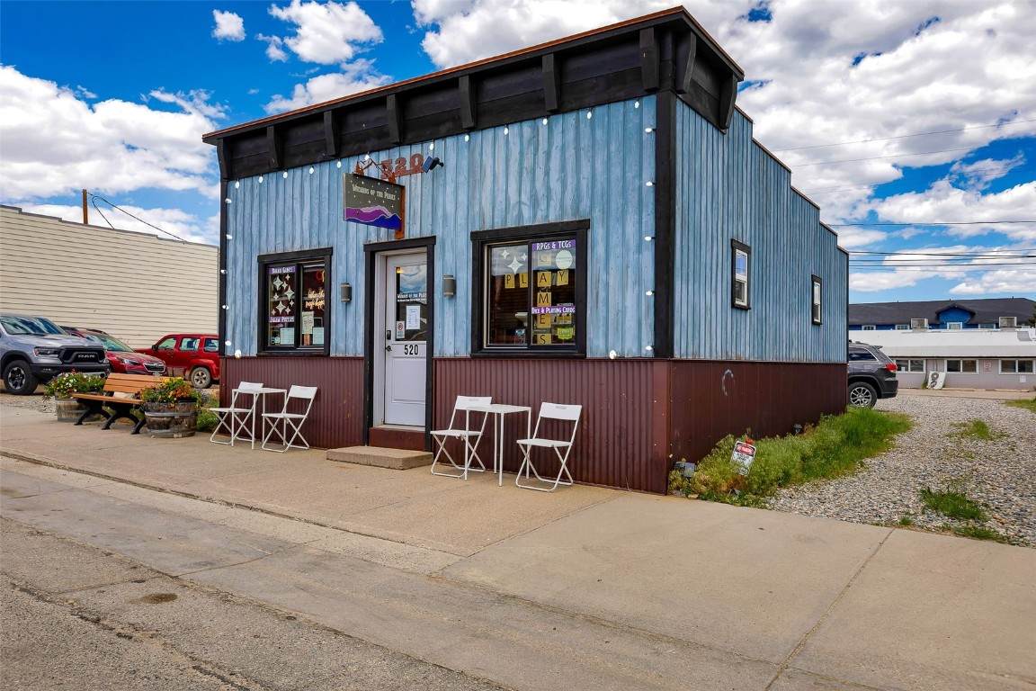 520 Front Street - Photo 1