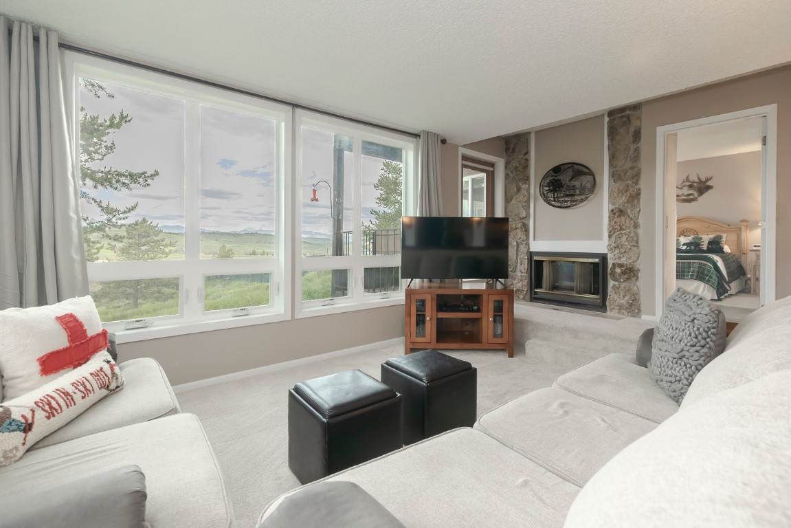 96 Mountainside Drive - Photo 1