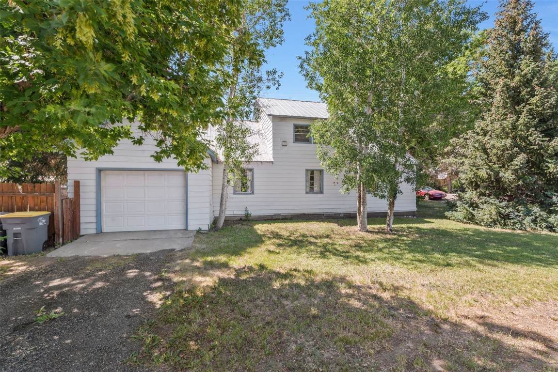190 Walnut Street - Photo 1