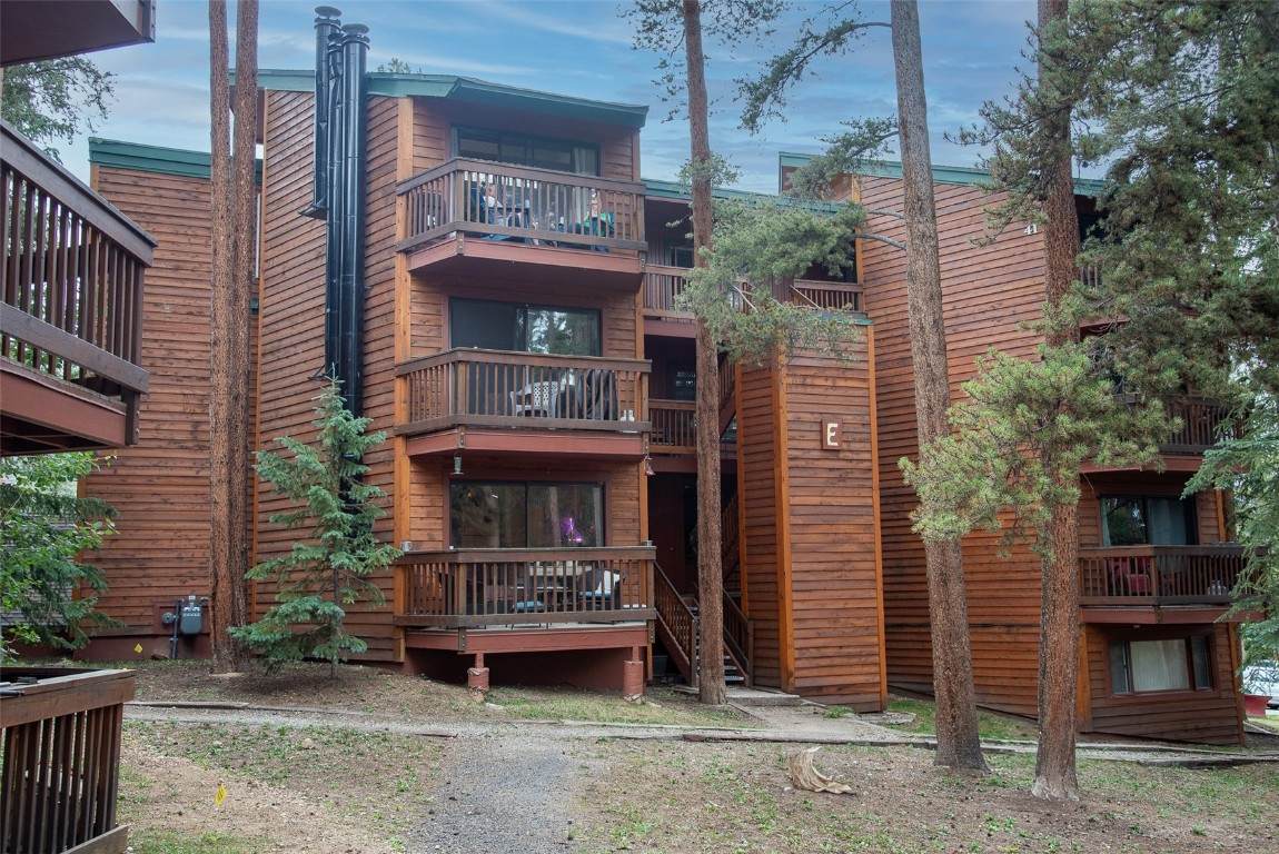 1100 Ski Hill Road - Photo 1