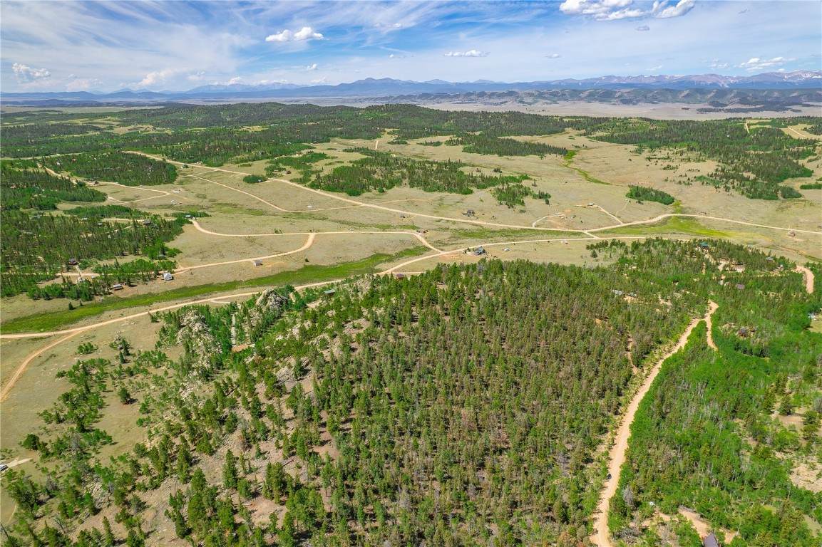 496 Houma Way - Photo 1