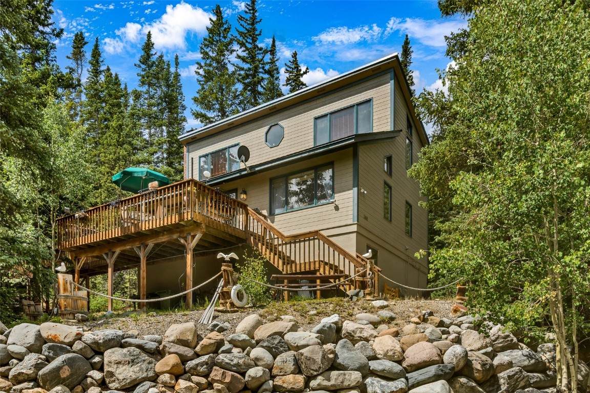 389 Peterson Drive - Photo 1