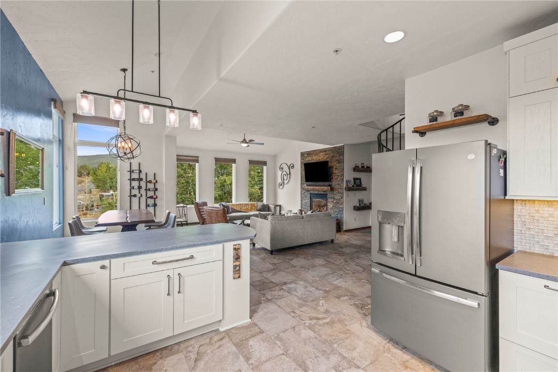 117 6th Avenue - Photo 1