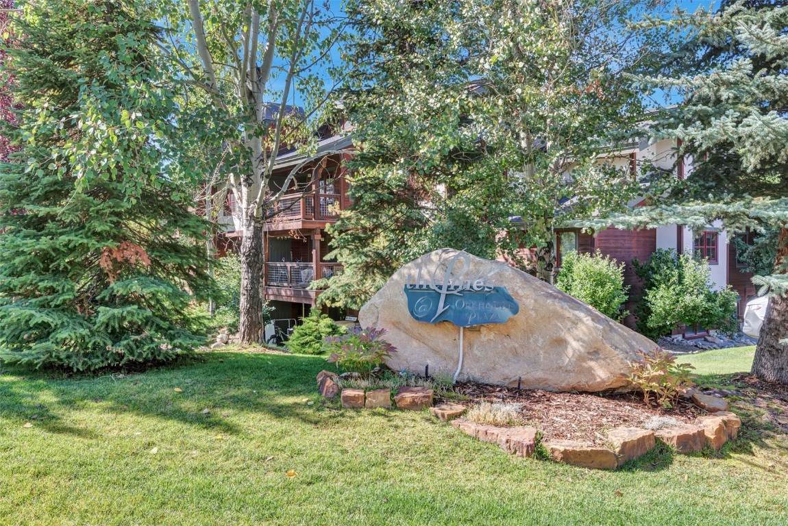 435 Ore House Plaza - Photo 1