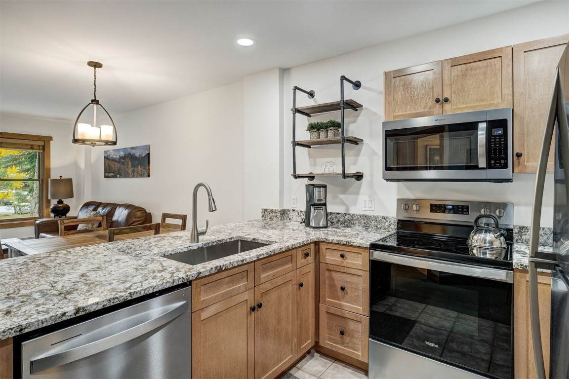 105 Wheeler Circle - Photo 1