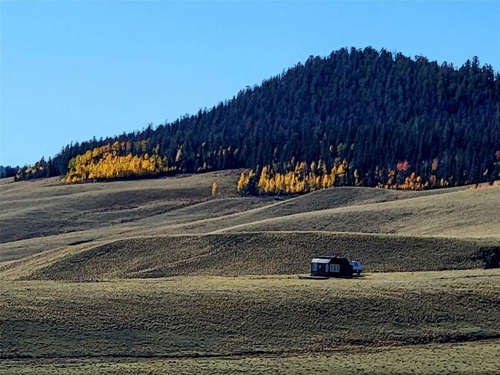 622 Rainbow Drive - Photo 1