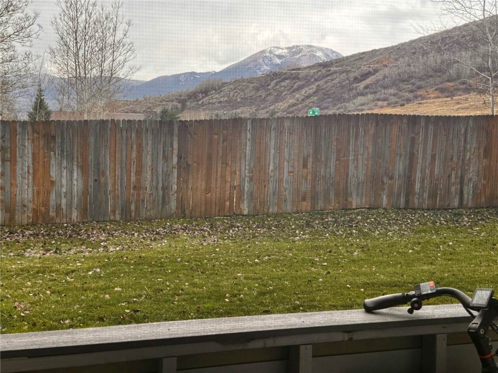 475 Straight Creek Drive - Photo 1