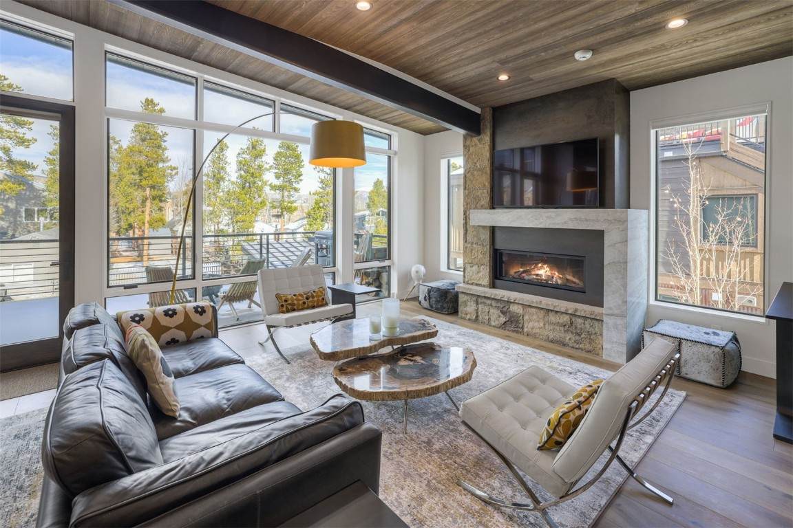 212 Frisco Street - Photo 1