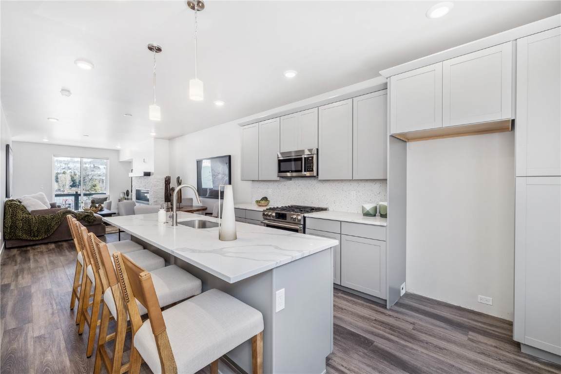 1301 Adams Avenue - Photo 1