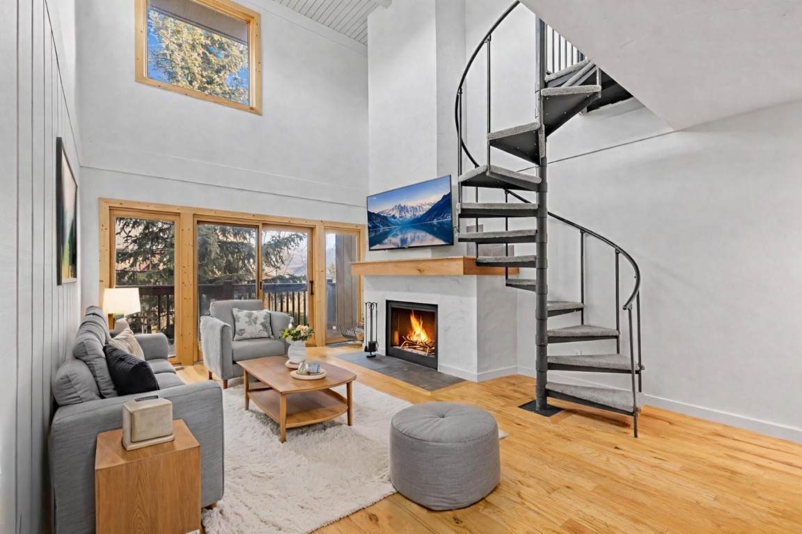 21 Buffalo Drive - Photo 1